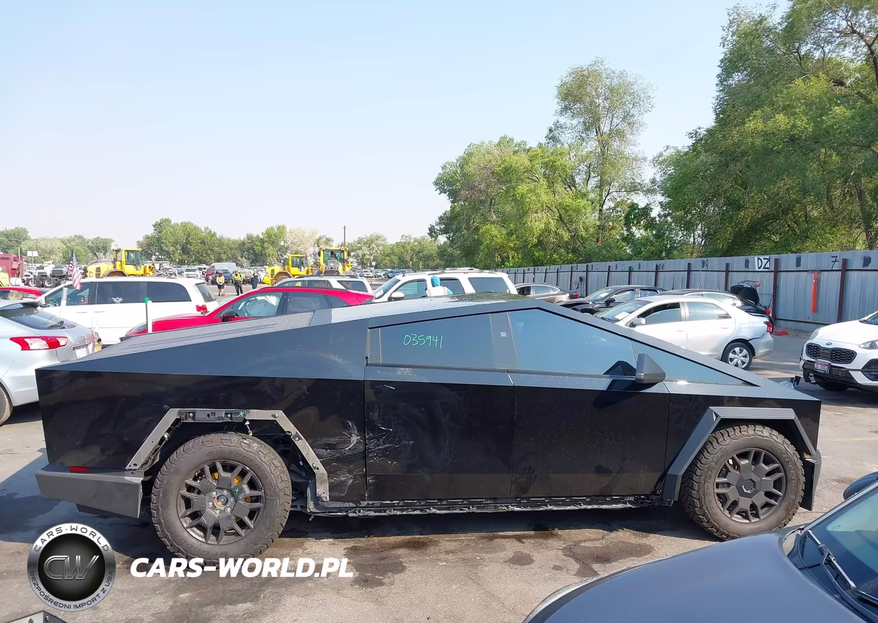 2024 Tesla Cybertruck VIN:7G2CEHED1RA035941 - 13