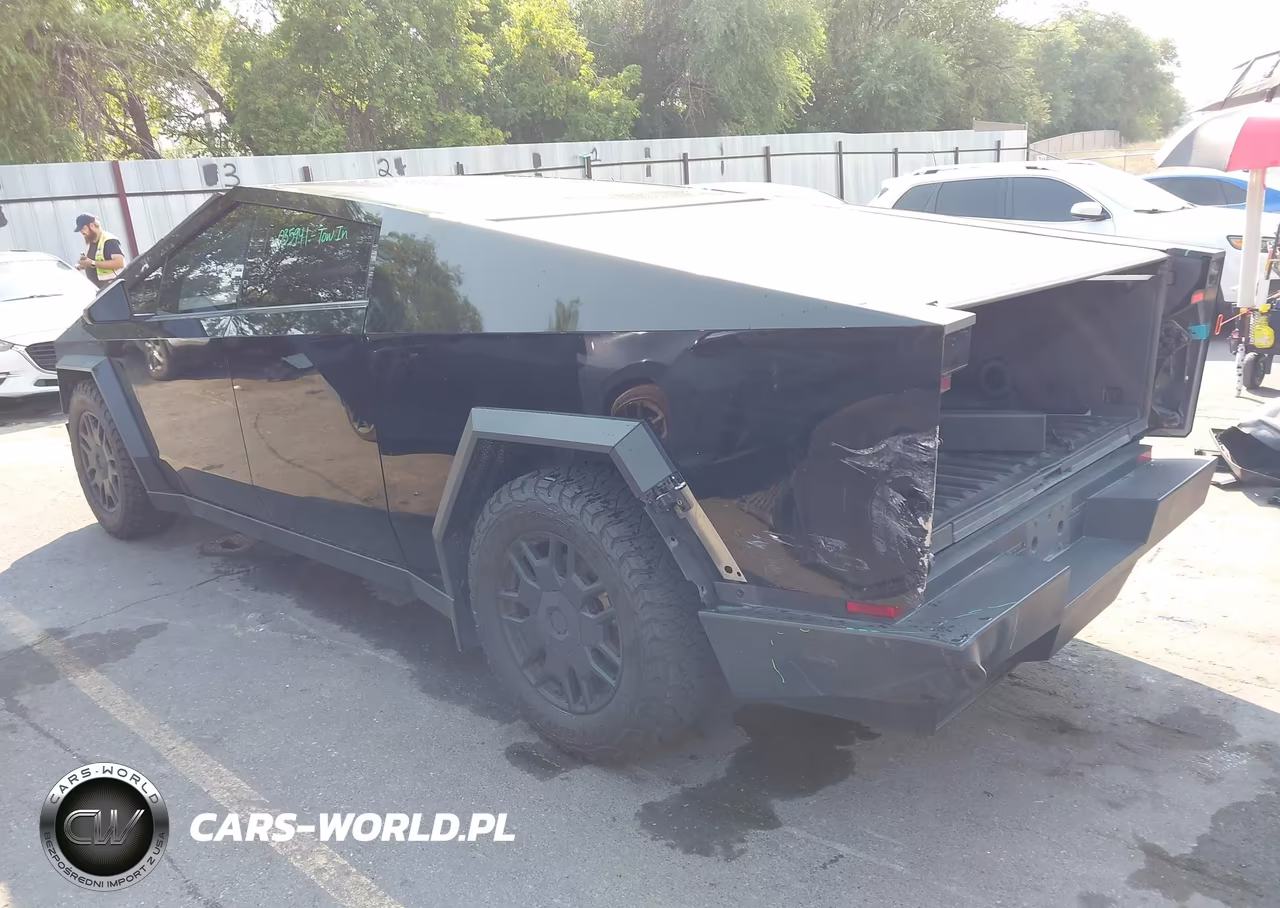 2024 Tesla Cybertruck VIN:7G2CEHED1RA035941 - 3