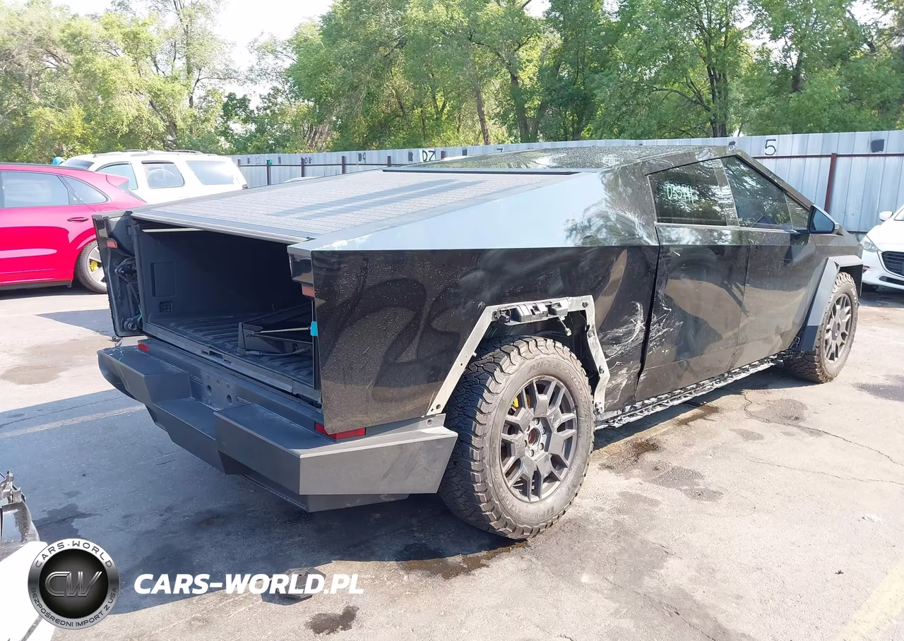 2024 Tesla Cybertruck VIN:7G2CEHED1RA035941 - 4