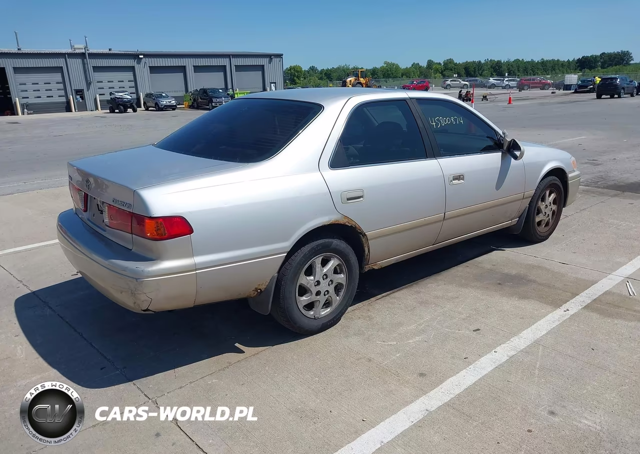 2001 Toyota Camry Le VIN:4T1BG22KX1U099771 - 4