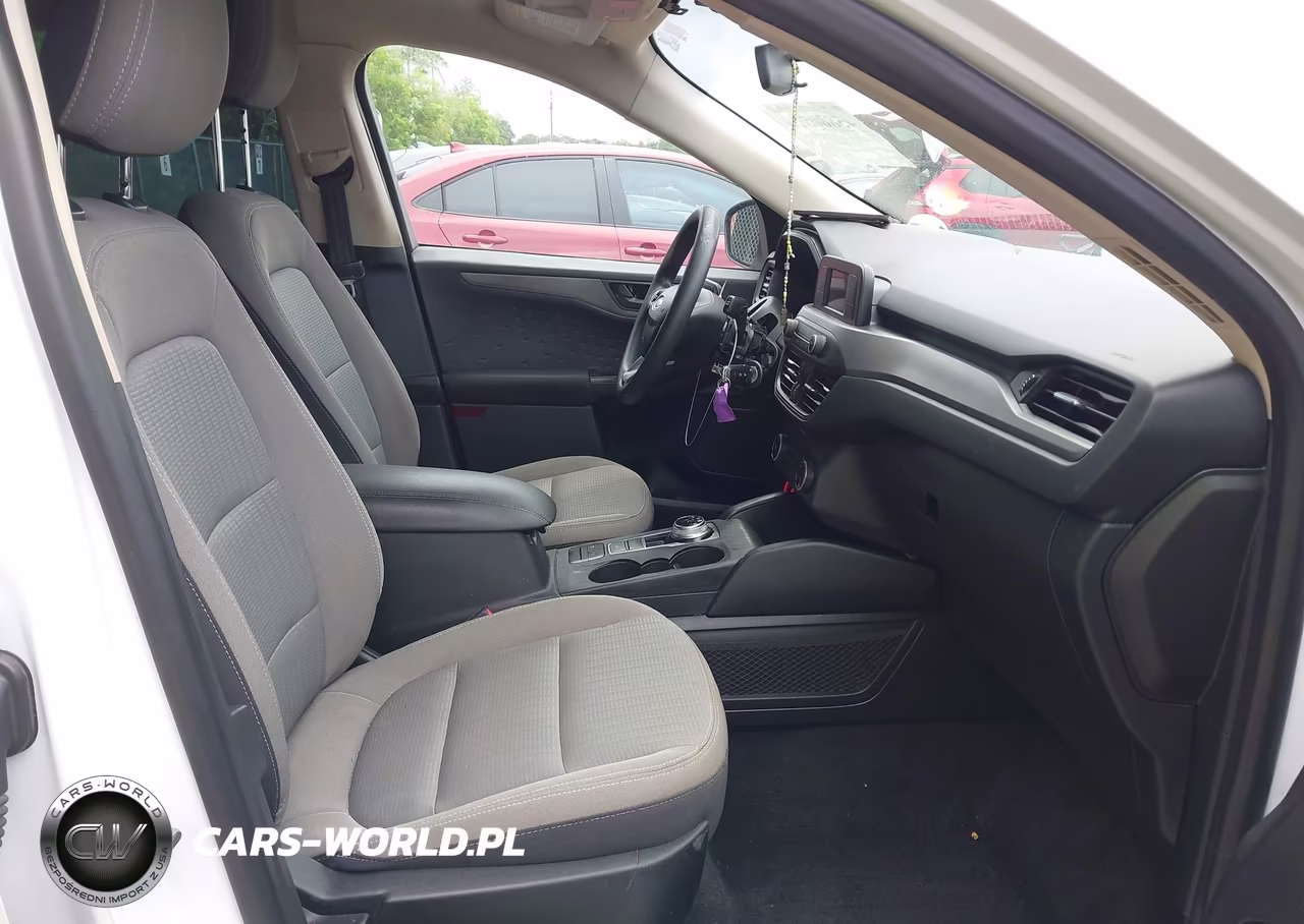2020 Ford Escape S VIN:1FMCU0F6XLUC14354 - 5