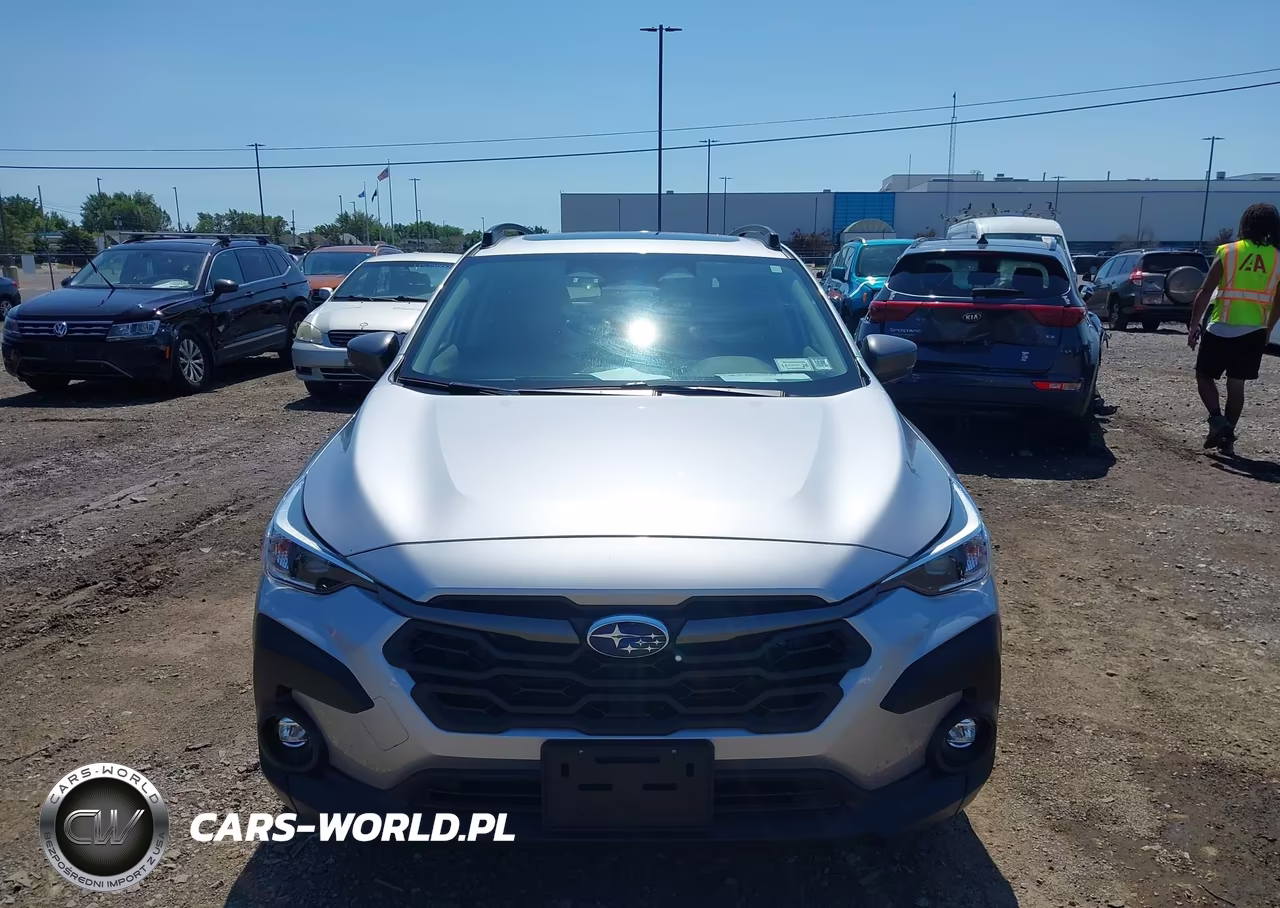 2024 Subaru Crosstrek Premium VIN:JF2GUADC2R8886657 - 13