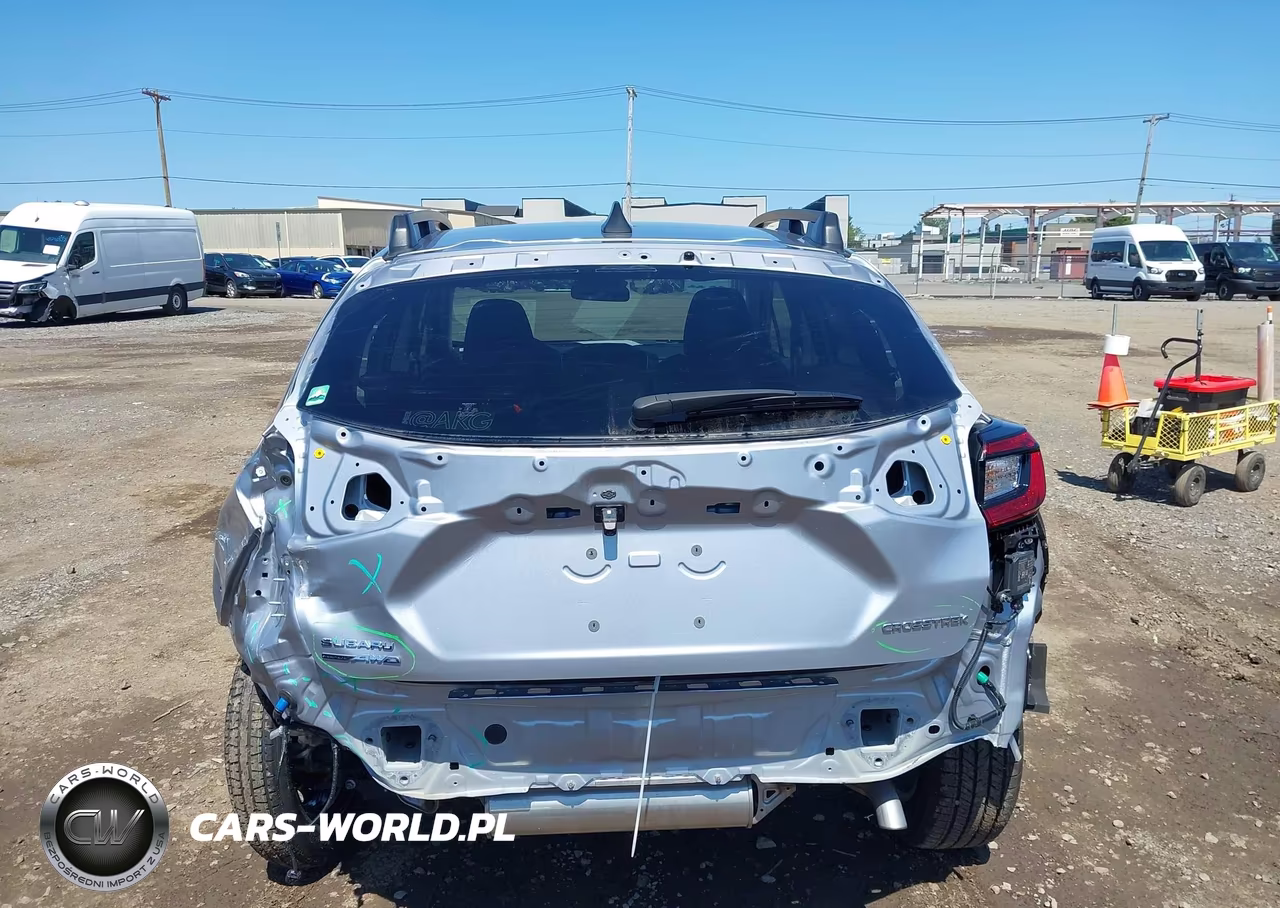2024 Subaru Crosstrek Premium VIN:JF2GUADC2R8886657 - 18