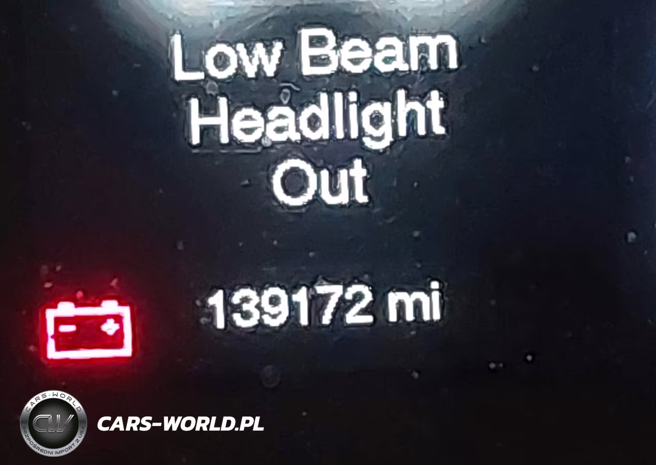 2015 Jeep Cherokee Latitude VIN:1C4PJMCB9FW788878 - 15