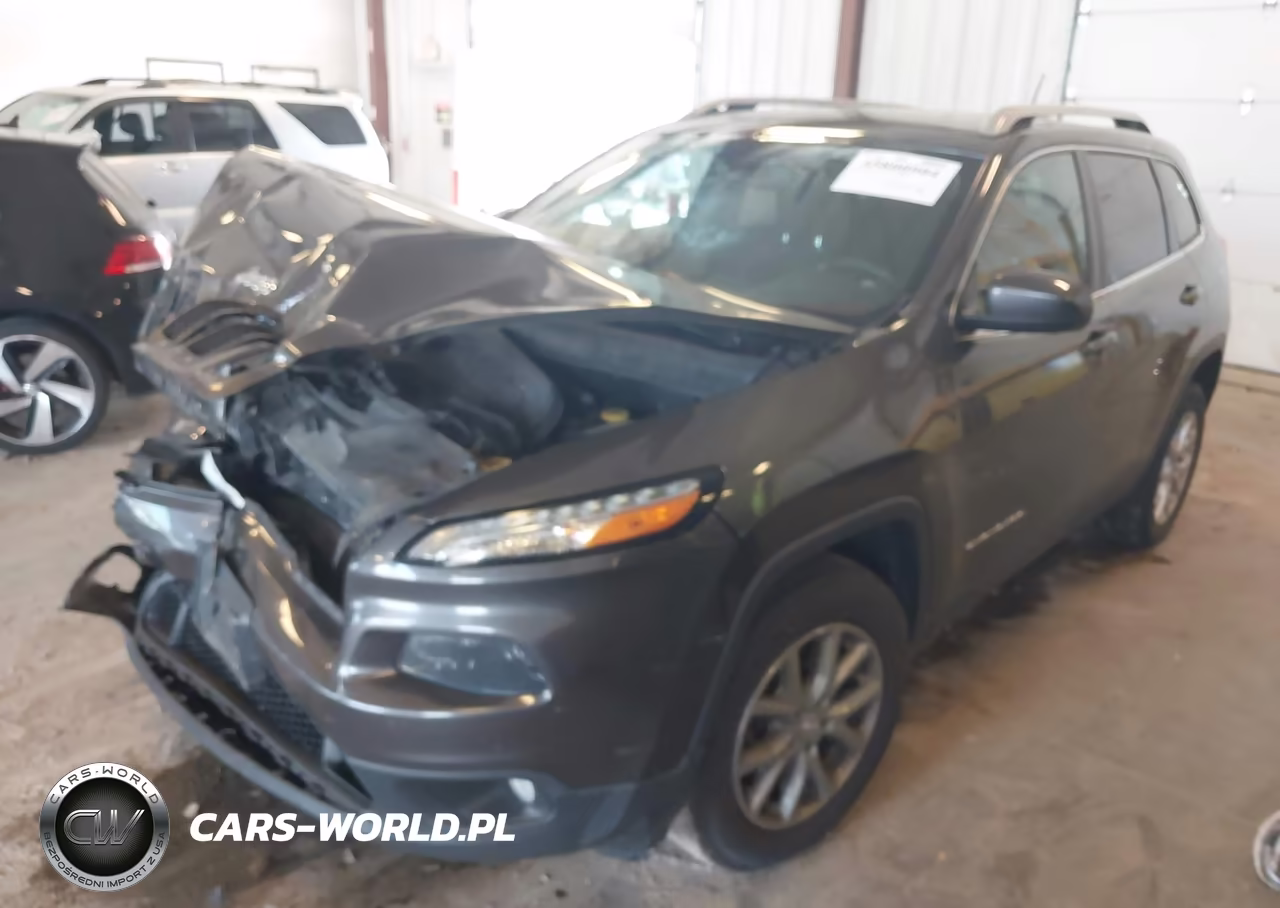 2015 Jeep Cherokee Latitude VIN:1C4PJMCB9FW788878 - 2