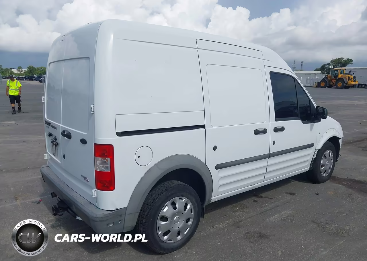 2013 Ford Transit Connect Xl VIN:NM0LS7AN4DT139219 - 4
