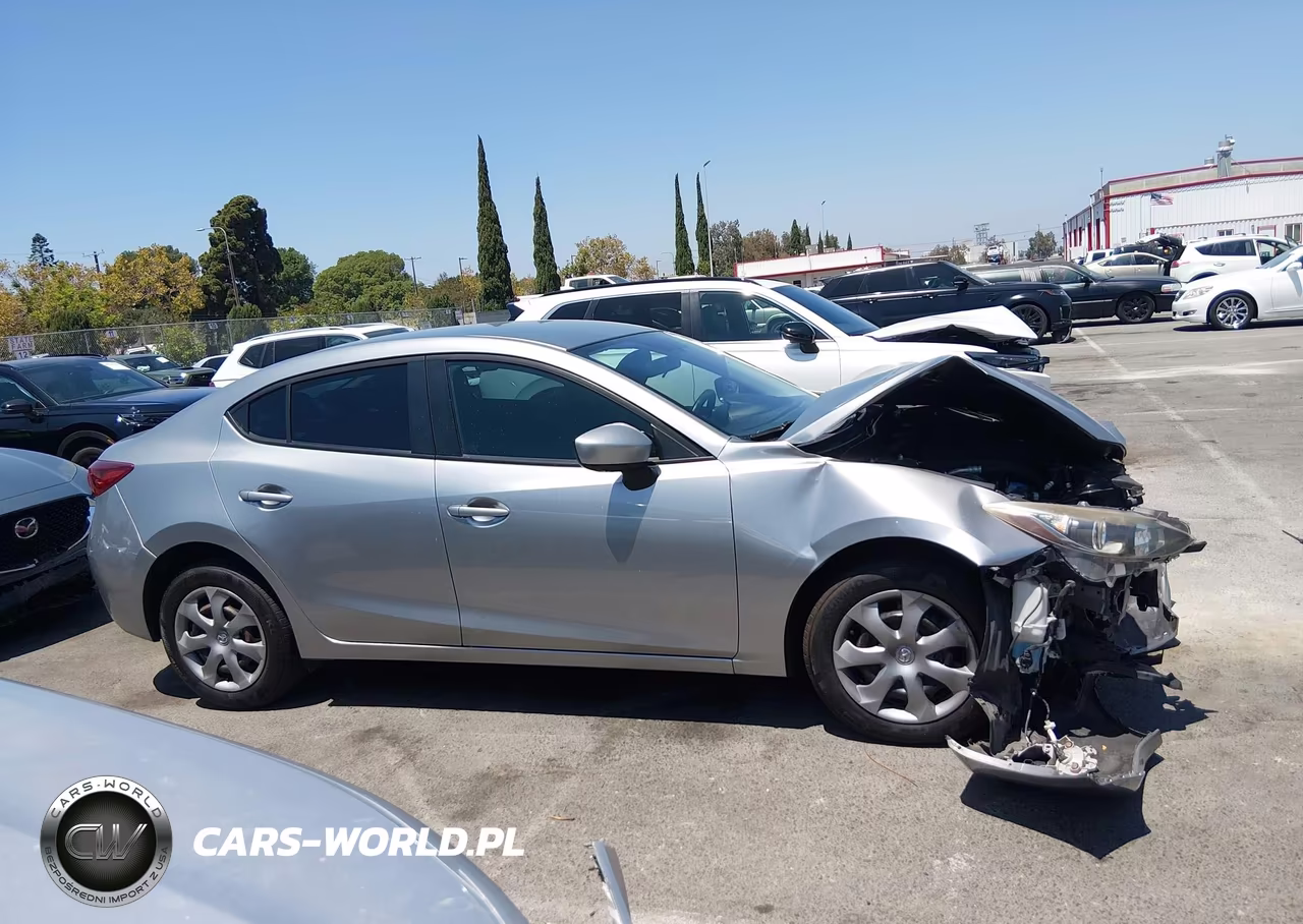 2016 Mazda Mazda3 I Sport VIN:JM1BM1T76G1355772 - 13