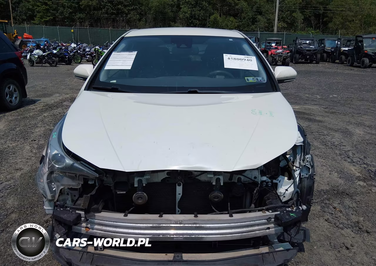 2017 Toyota Prius Four Touring VIN:JTDKARFU1H3031997 - 12