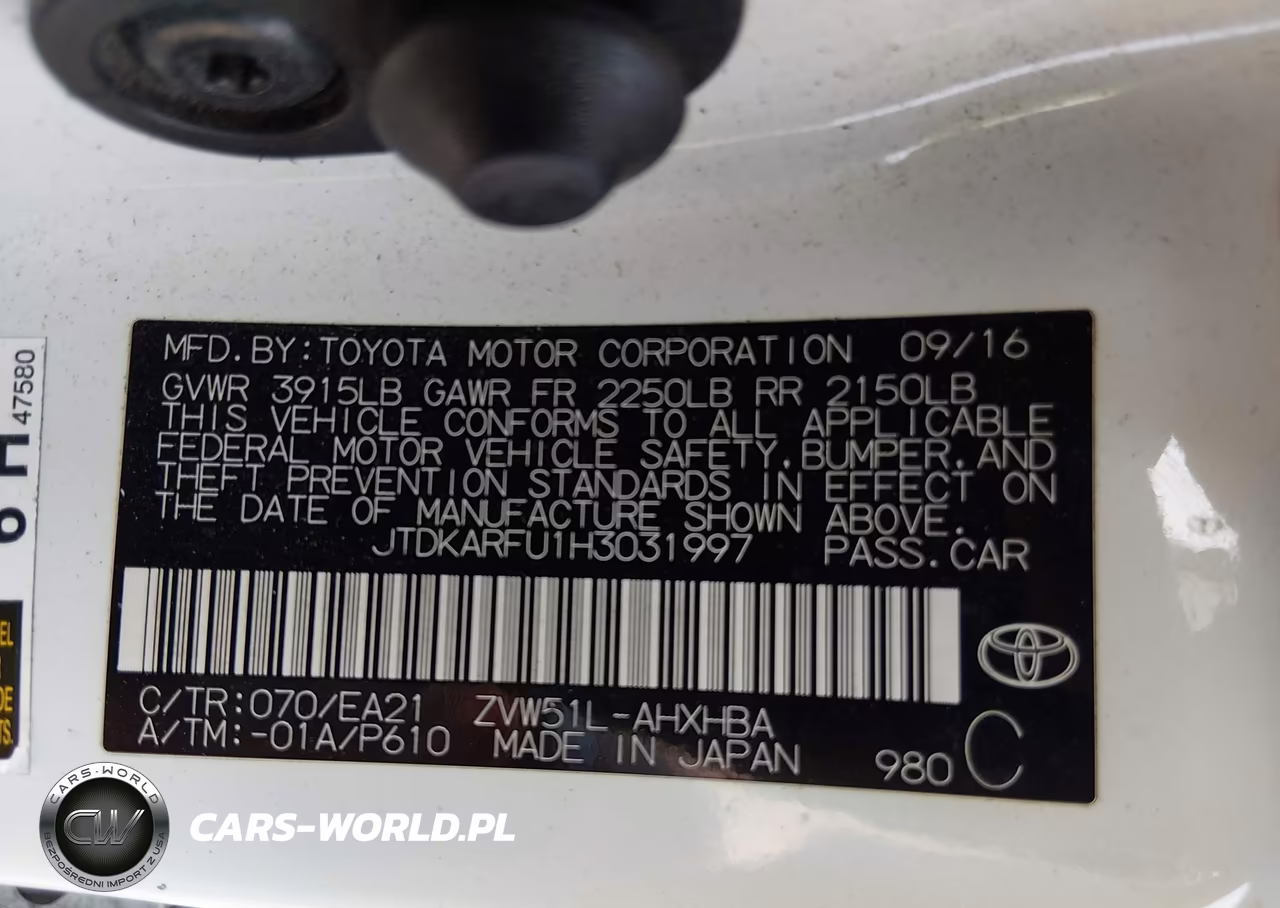 2017 Toyota Prius Four Touring VIN:JTDKARFU1H3031997 - 9