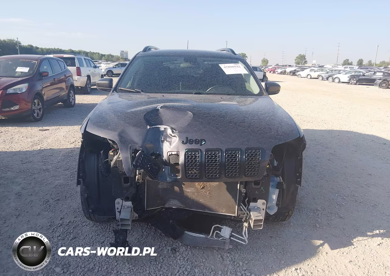 2019 Jeep Cherokee Altitude 4X4 VIN:1C4PJMLB8KD390258 - 13