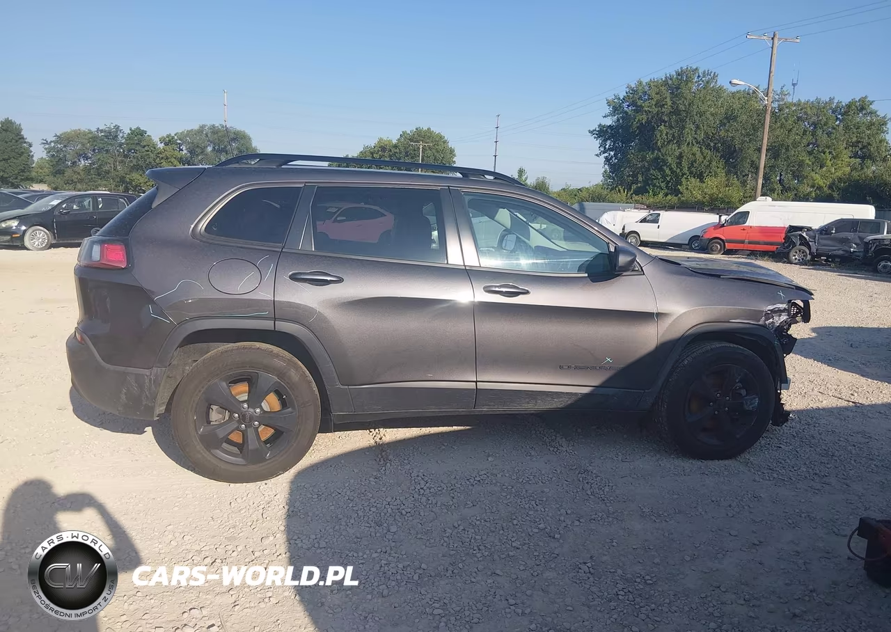 2019 Jeep Cherokee Altitude 4X4 VIN:1C4PJMLB8KD390258 - 14