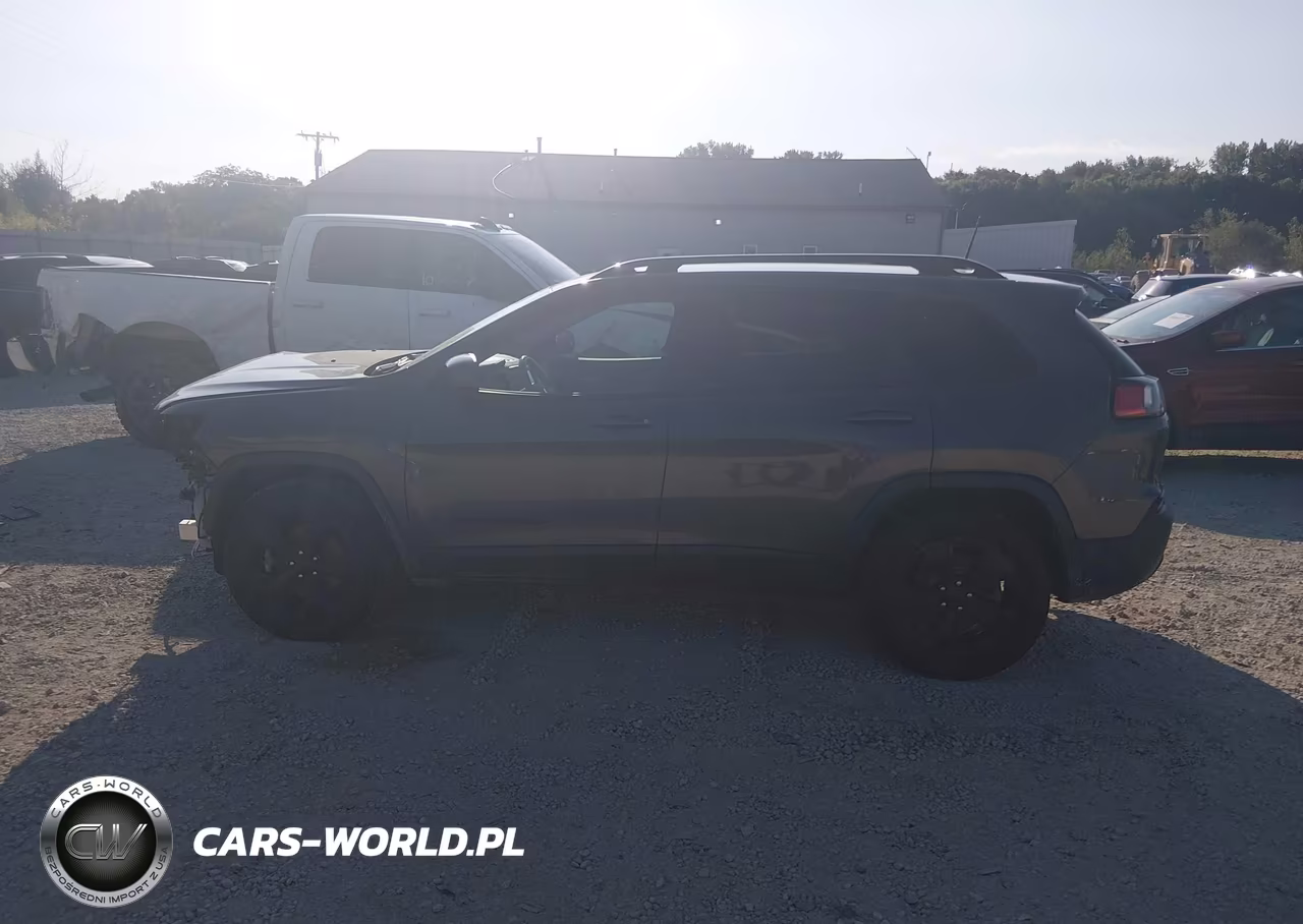 2019 Jeep Cherokee Altitude 4X4 VIN:1C4PJMLB8KD390258 - 15