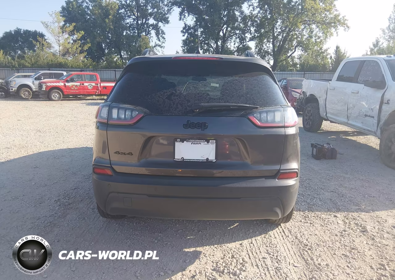 2019 Jeep Cherokee Altitude 4X4 VIN:1C4PJMLB8KD390258 - 17