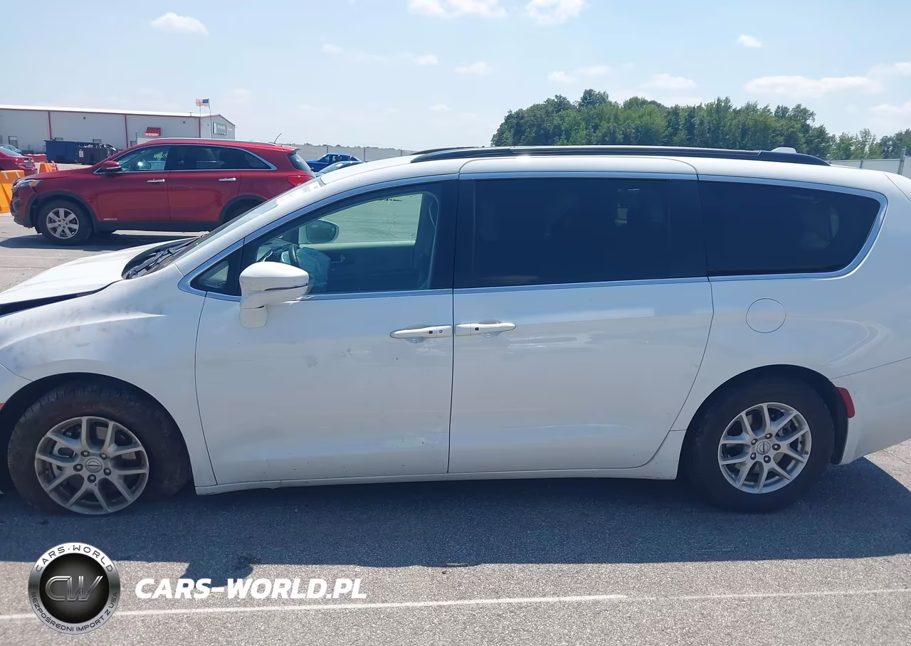 2022 Chrysler Pacifica Touring L VIN:2C4RC1BG6NR132708 - 14