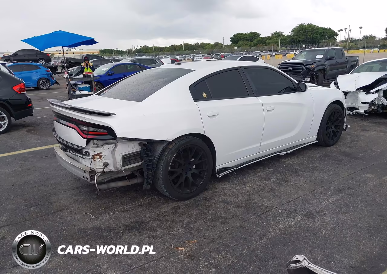 2021 Dodge Charger Sxt Rwd VIN:2C3CDXBG5MH541717 - 4