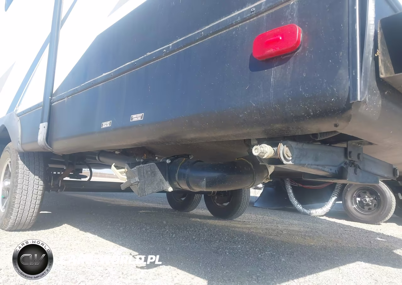 2019 Forest River Other VIN:5ZT2SVNB2KV477561 - 15
