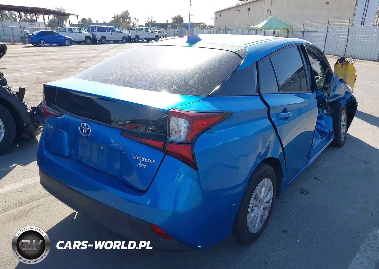 2022 Toyota Prius L VIN:JTDKAMFU1N3155332 - 4