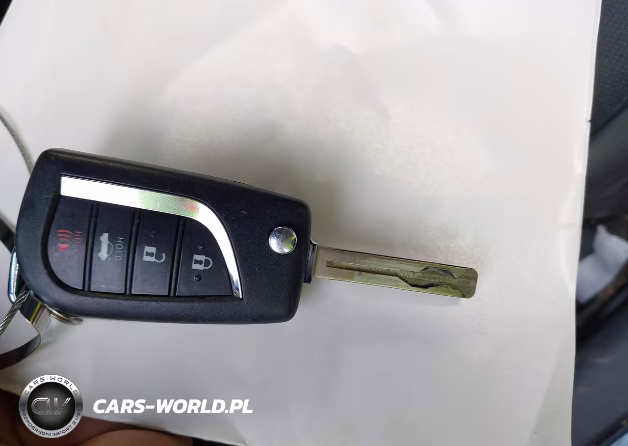 2021 Toyota Corolla Le VIN:JTDEPMAE1MJ186134 - 11