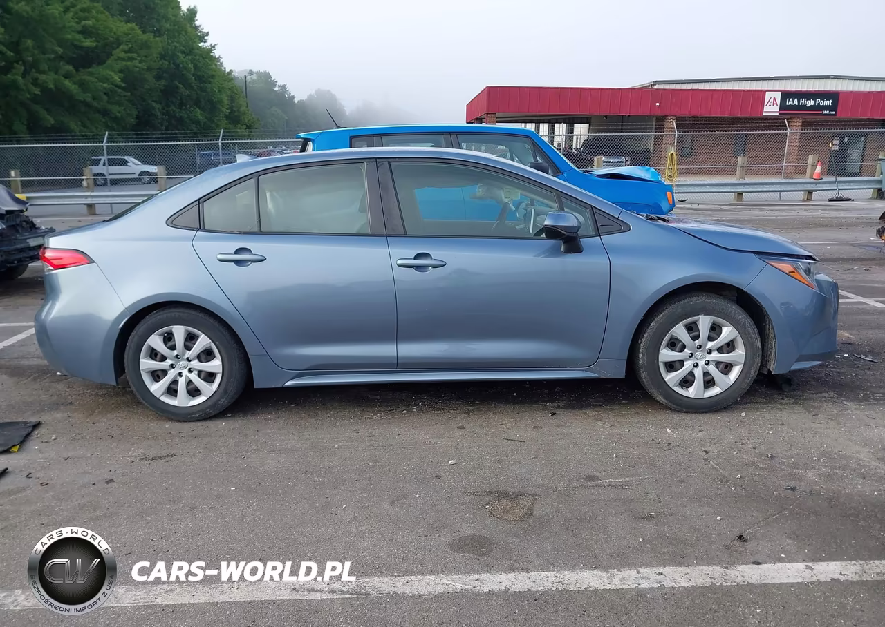 2021 Toyota Corolla Le VIN:JTDEPMAE1MJ186134 - 13
