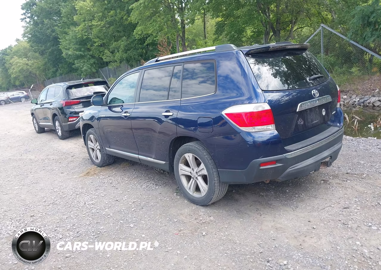 2012 Toyota Highlander Limited V6 VIN:5TDDK3EH8CS137457 - 3