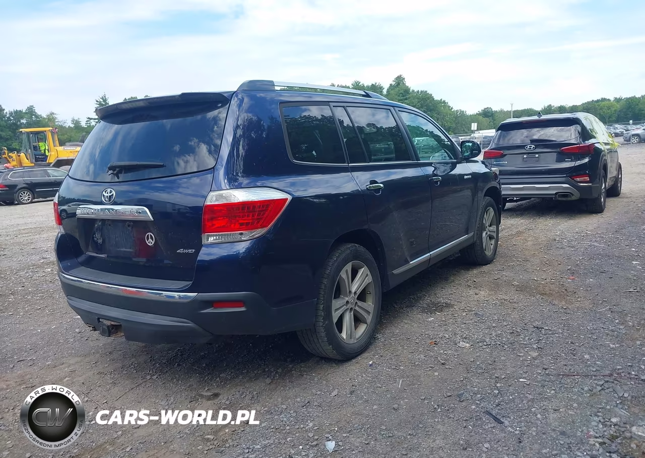 2012 Toyota Highlander Limited V6 VIN:5TDDK3EH8CS137457 - 4