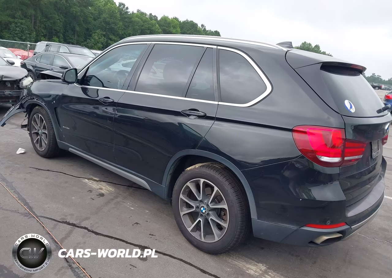 2018 BMW X5 xDrive35I VIN:5UXKR0C55JL075958 - 3