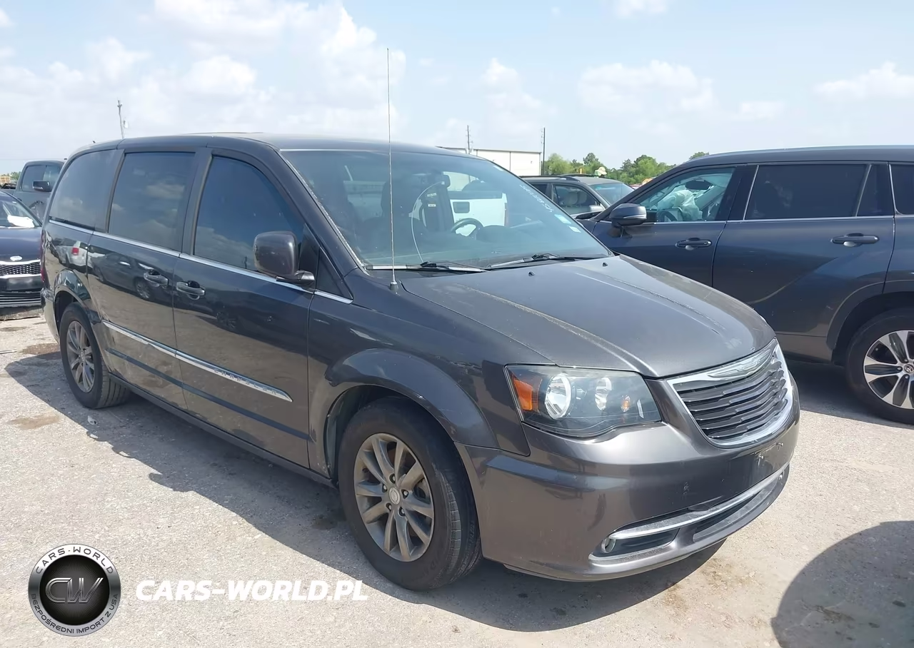 2016 Chrysler Town & Country S – zdjęcie 1 z 16