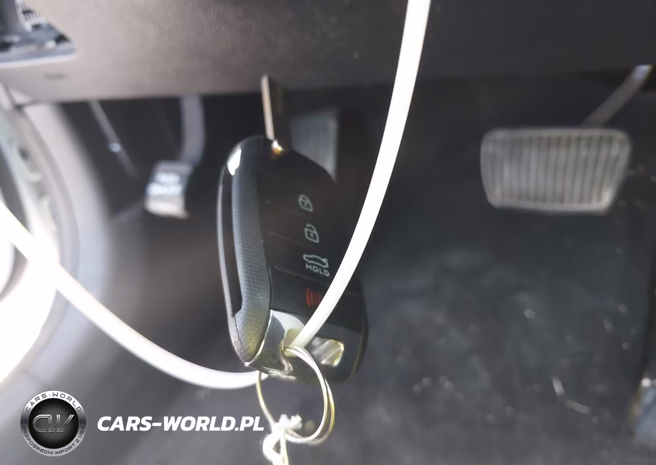 2019 Kia Optima Lx VIN:5XXGT4L34KG358626 - 11