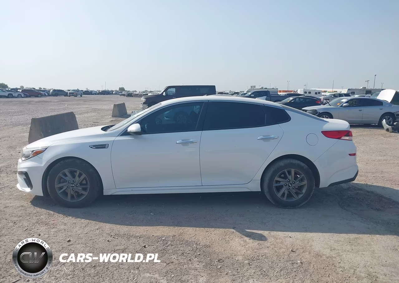2019 Kia Optima Lx VIN:5XXGT4L34KG358626 - 14