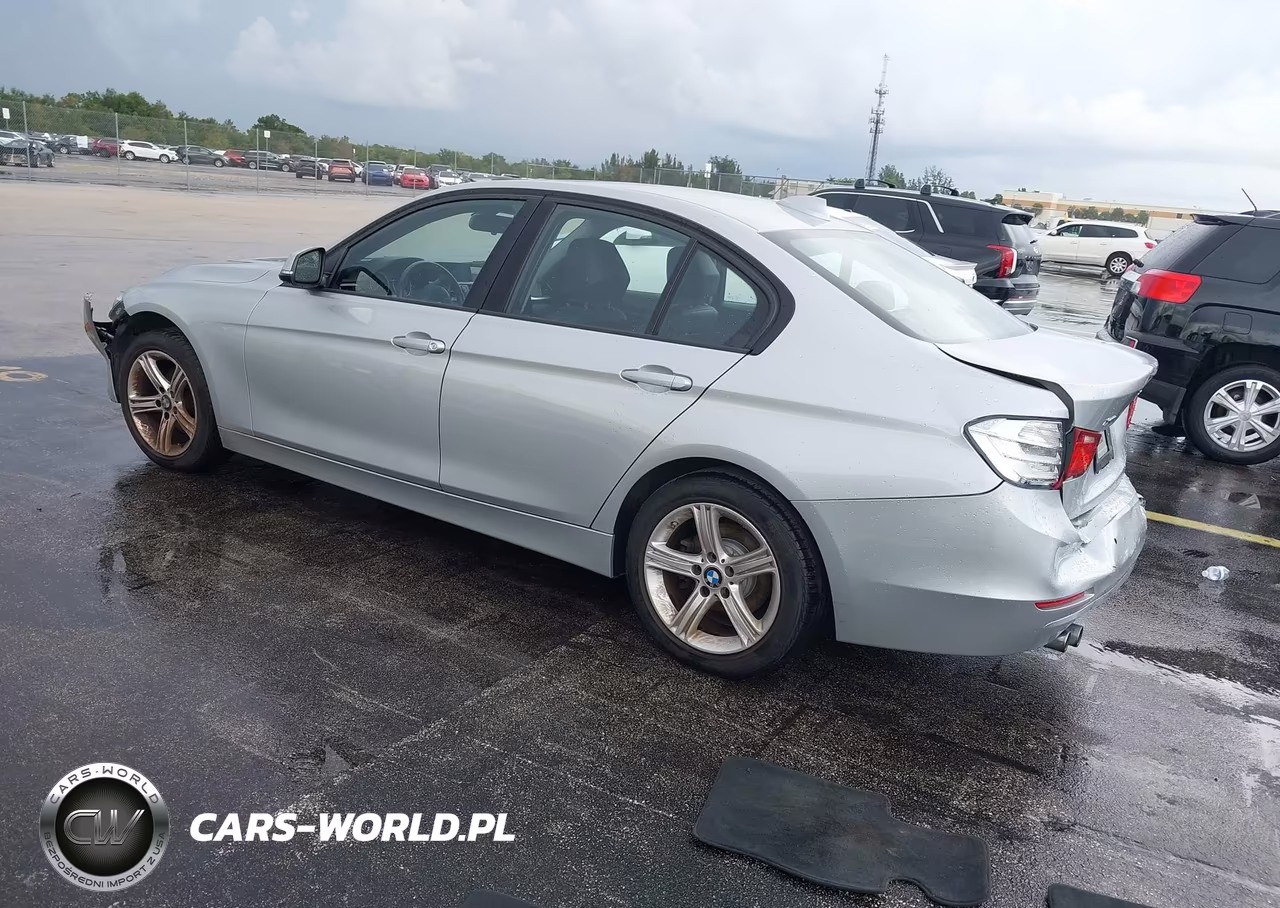 2015 BMW 328I xDrive VIN:WBA3B5C59FF960660 - 3