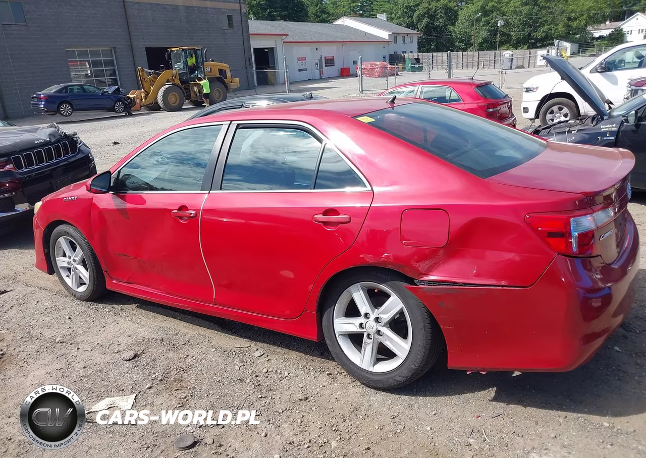 2014 Toyota Camry Se VIN:4T1BF1FK0EU821780 - 14