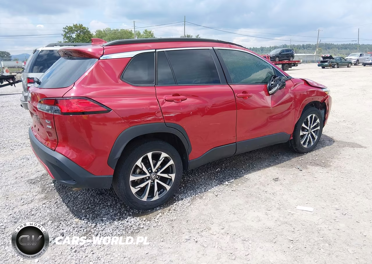 2022 Toyota Corolla Cross Xle VIN:7MUEAABG0NV030757 - 4