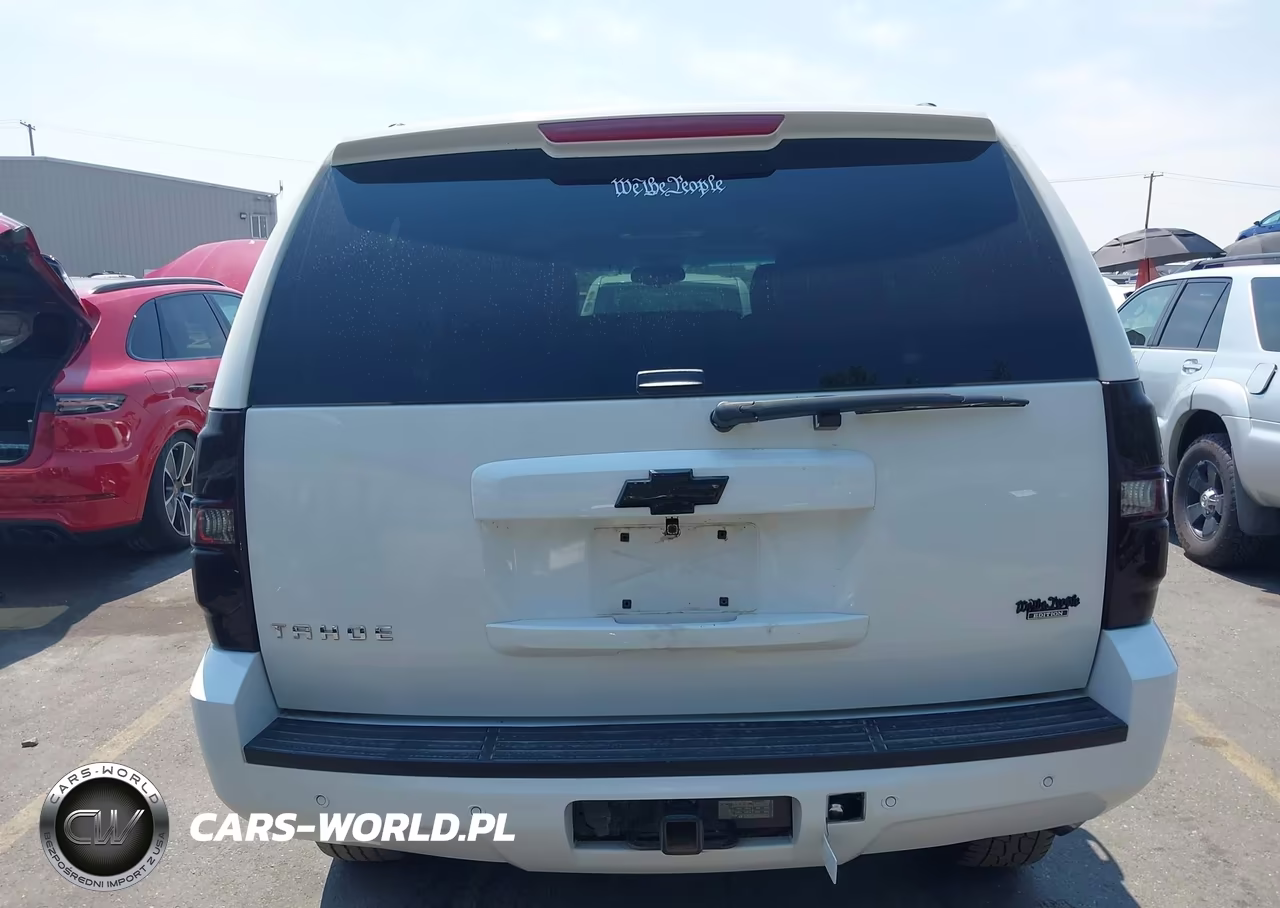 2011 Chevrolet Tahoe Lt VIN:1GNSKBE04BR296251 - 16
