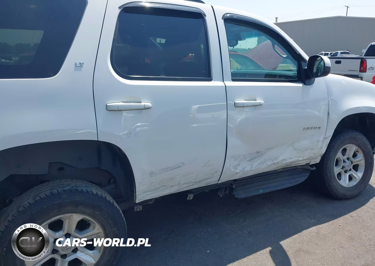 2011 Chevrolet Tahoe Lt VIN:1GNSKBE04BR296251 - 19