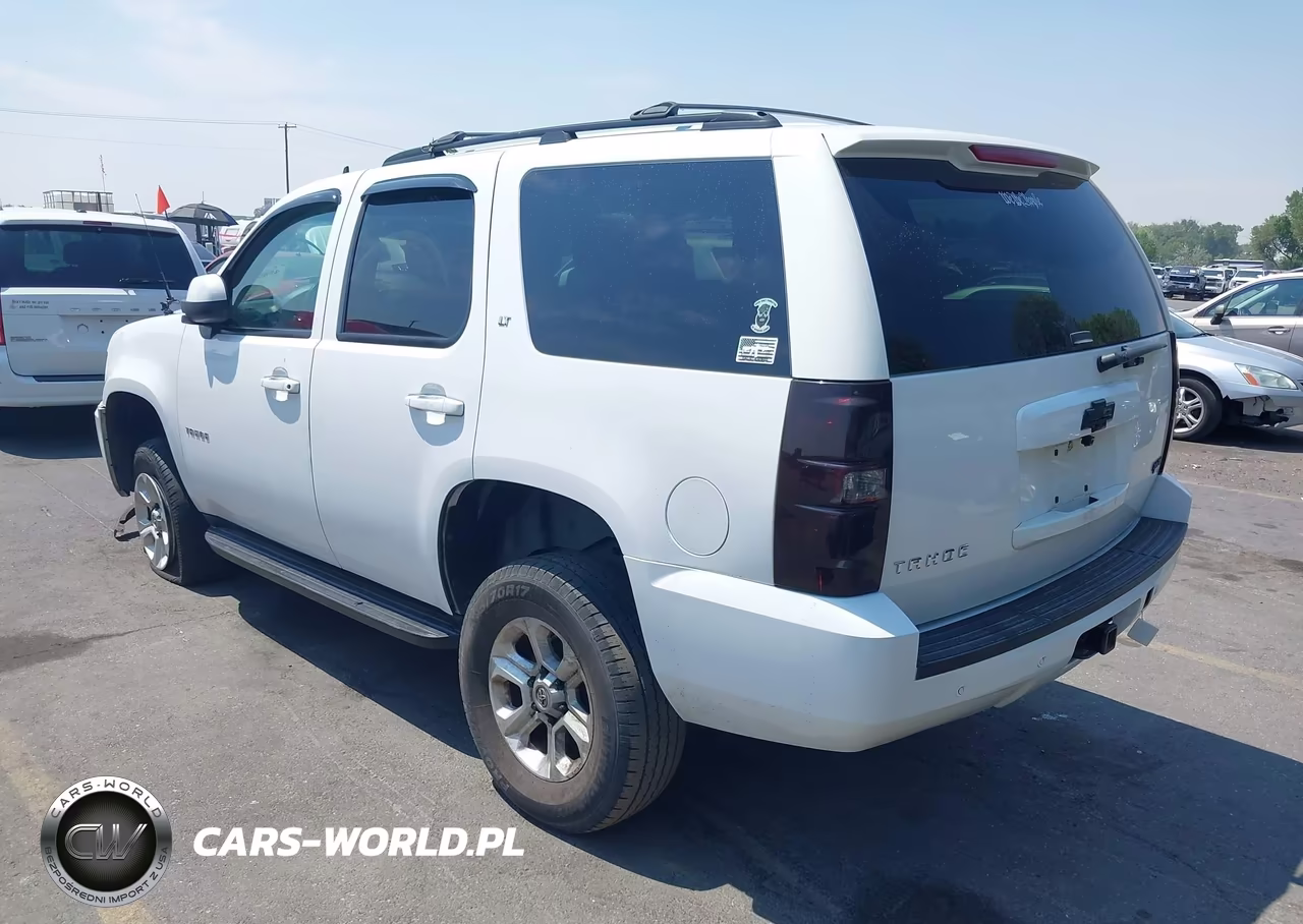 2011 Chevrolet Tahoe Lt VIN:1GNSKBE04BR296251 - 3