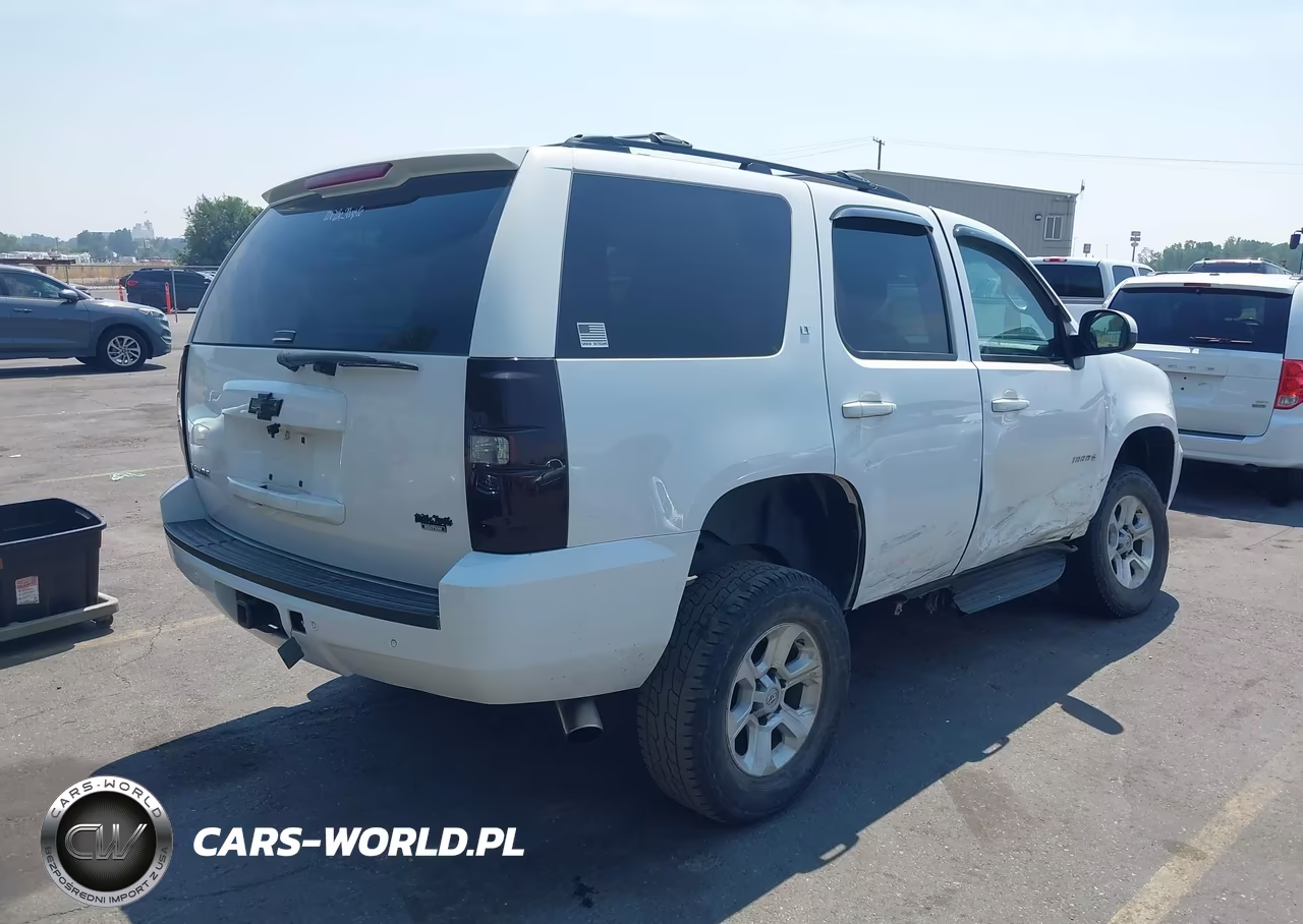 2011 Chevrolet Tahoe Lt VIN:1GNSKBE04BR296251 - 4