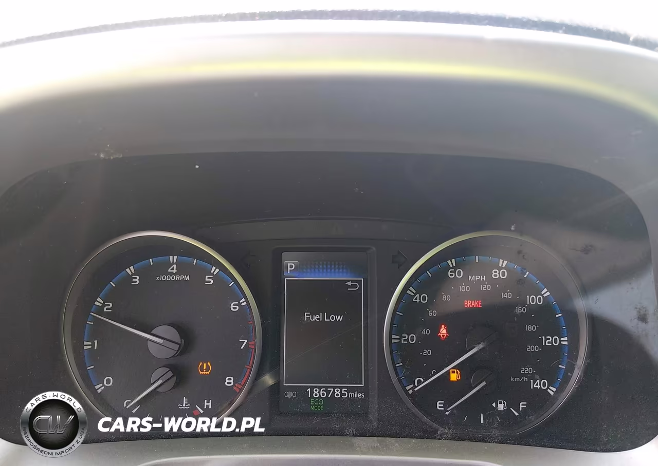 2017 Toyota Rav4 Le VIN:JTMBFREV9HJ131238 - 7