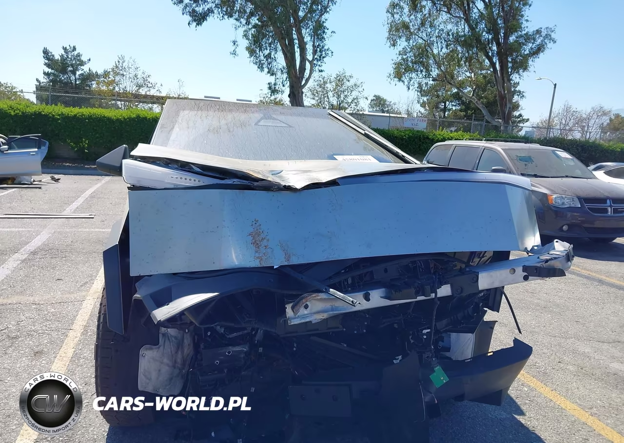 2025 Tesla Cybertruck All-Wheel Drive VIN:7G2CEHED8SA077965 - 12