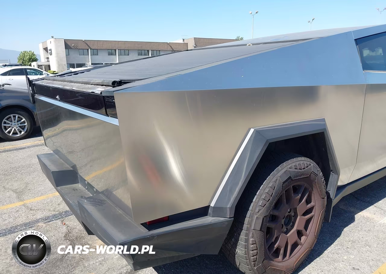 2025 Tesla Cybertruck All-Wheel Drive VIN:7G2CEHED8SA077965 - 22