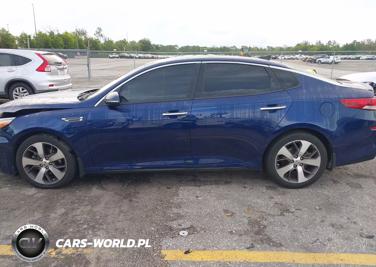 2019 Kia Optima S VIN:5XXGT4L33KG361503 - 14