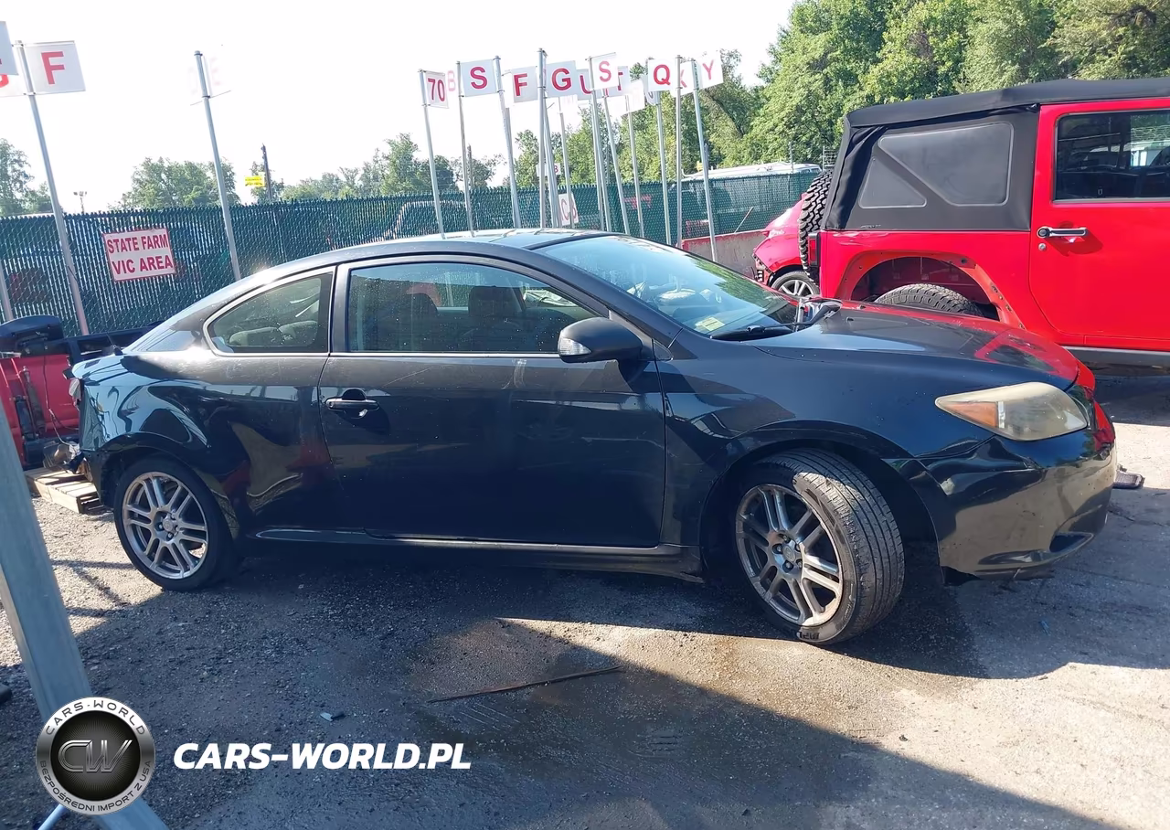 2007 Scion Tc VIN:JTKDE167670215642 - 13