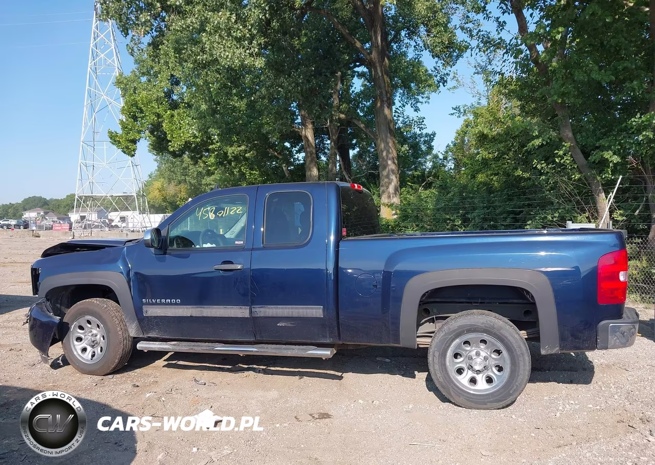 2011 Chevrolet Silverado 1500 Ls VIN:1GCRCREA1BZ303212 - 14