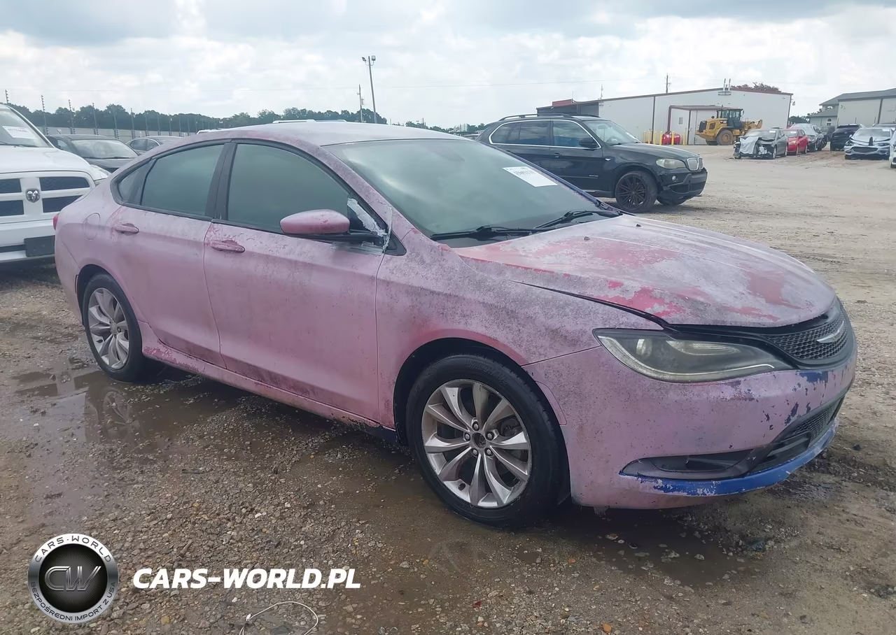 2015 Chrysler 200 S – zdjęcie 1 z 11