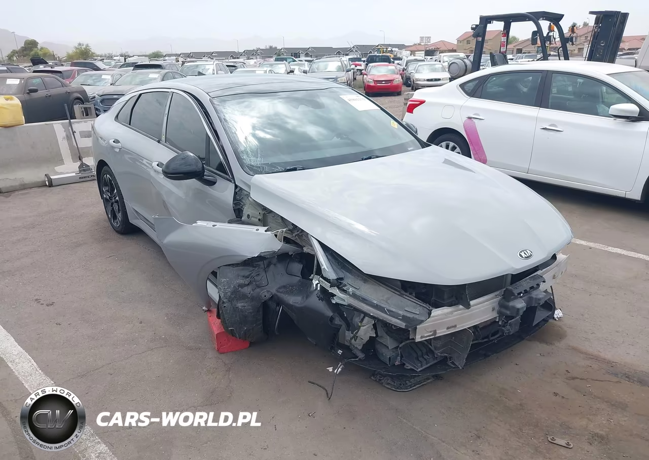 2021 Kia K5 Gt-Line – zdjęcie 1 z 17