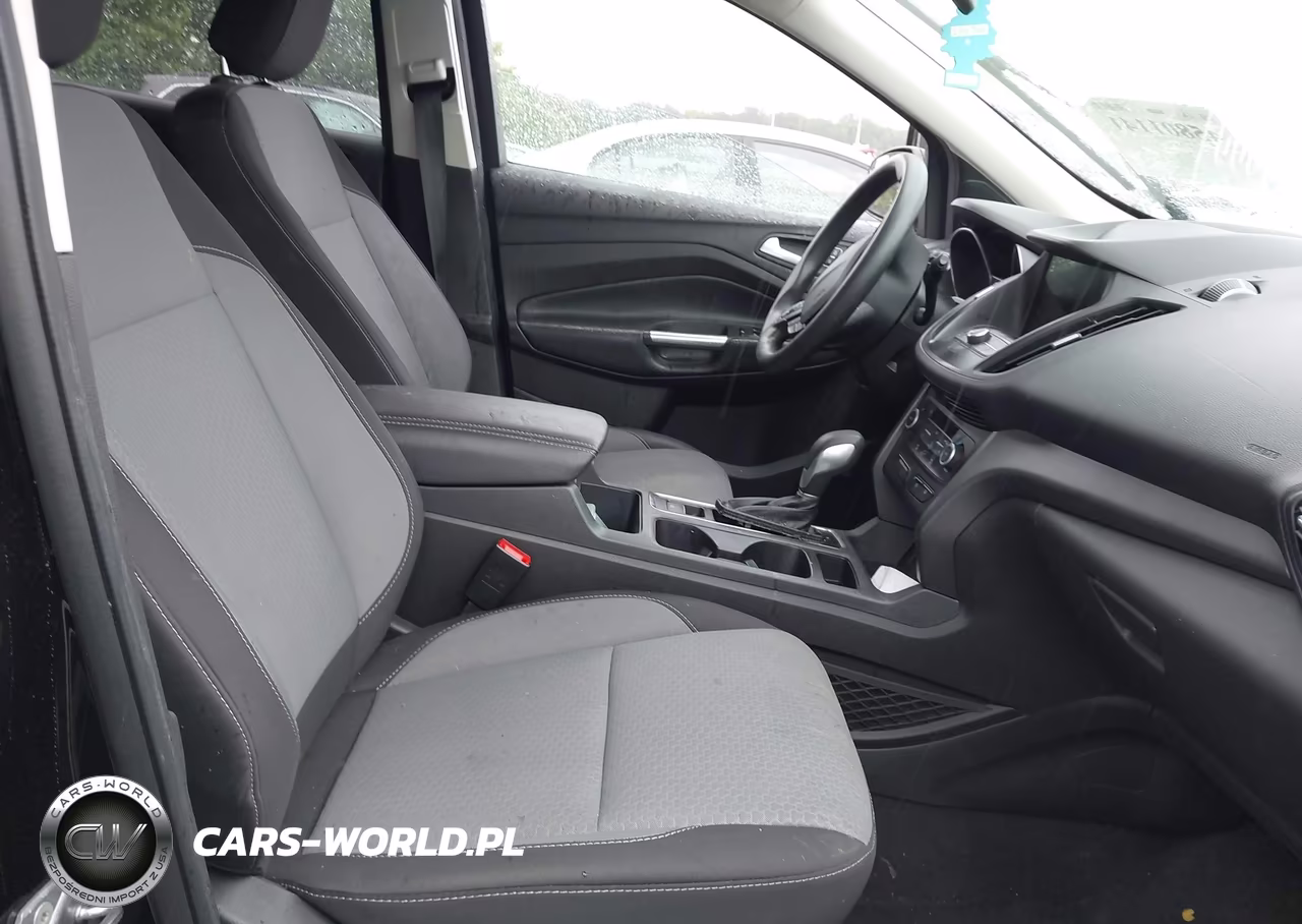 2019 Ford Escape Se VIN:1FMCU9GD1KUB44548 - 5