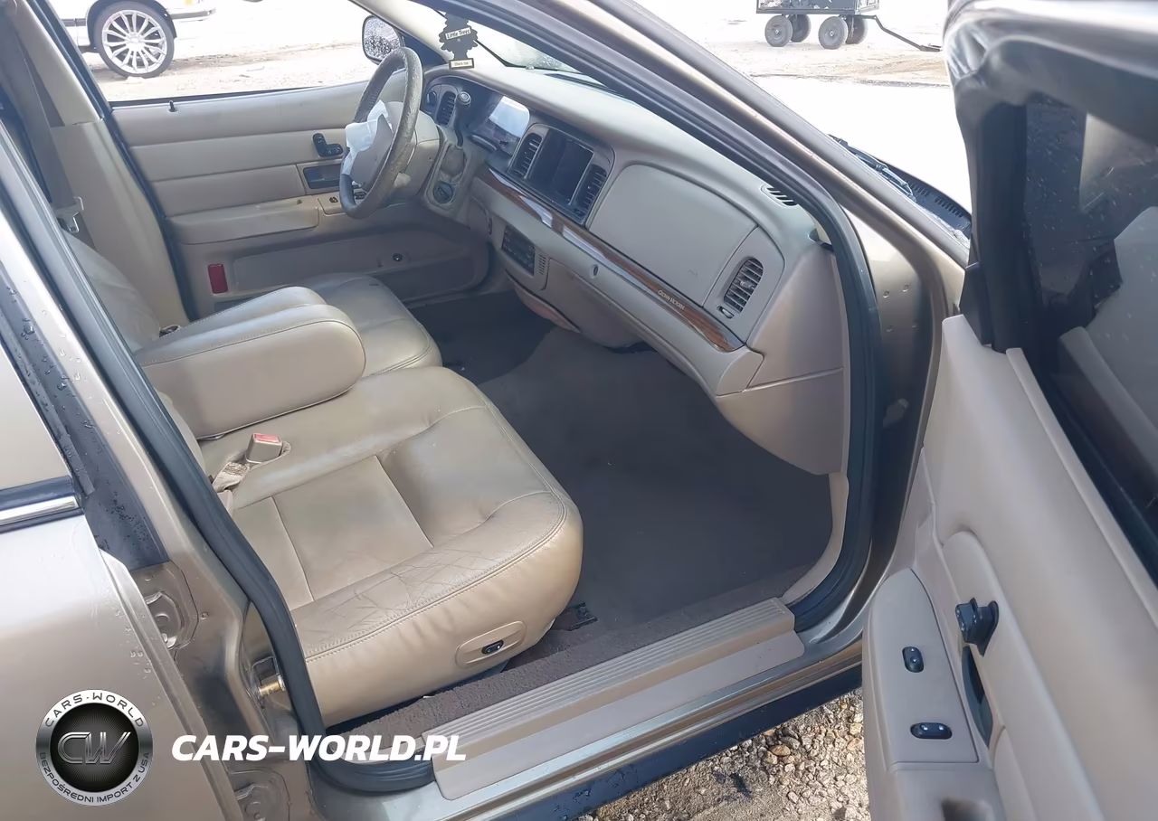 2005 Ford Crown Victoria Lx-Lx Sport VIN:2FAFP74W05X159032 - 5