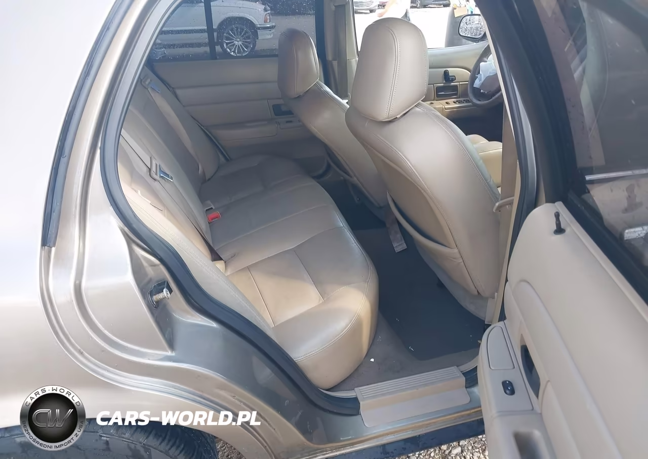 2005 Ford Crown Victoria Lx-Lx Sport VIN:2FAFP74W05X159032 - 8