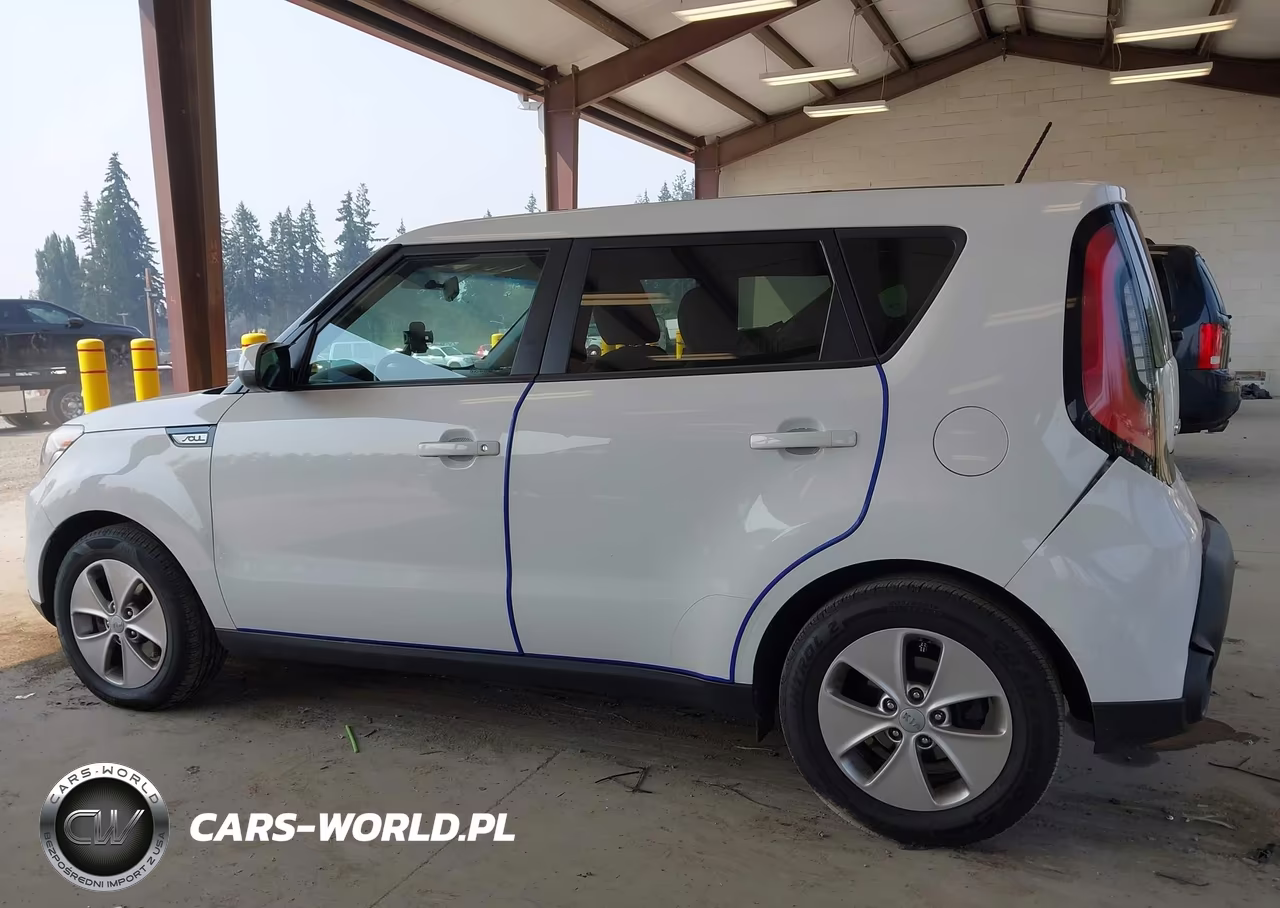 2016 Kia Soul VIN:KNDJN2A21G7828755 - 13