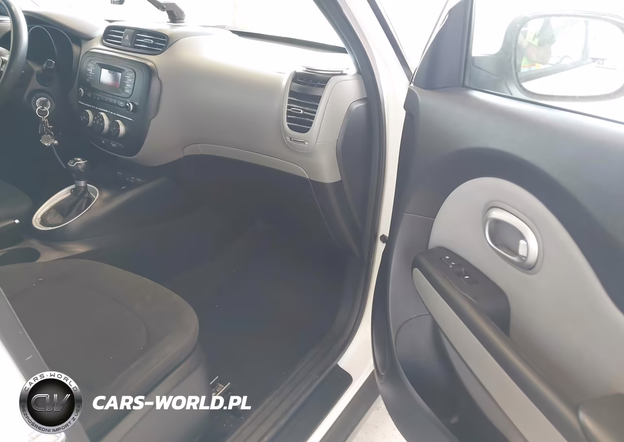 2016 Kia Soul VIN:KNDJN2A21G7828755 - 5