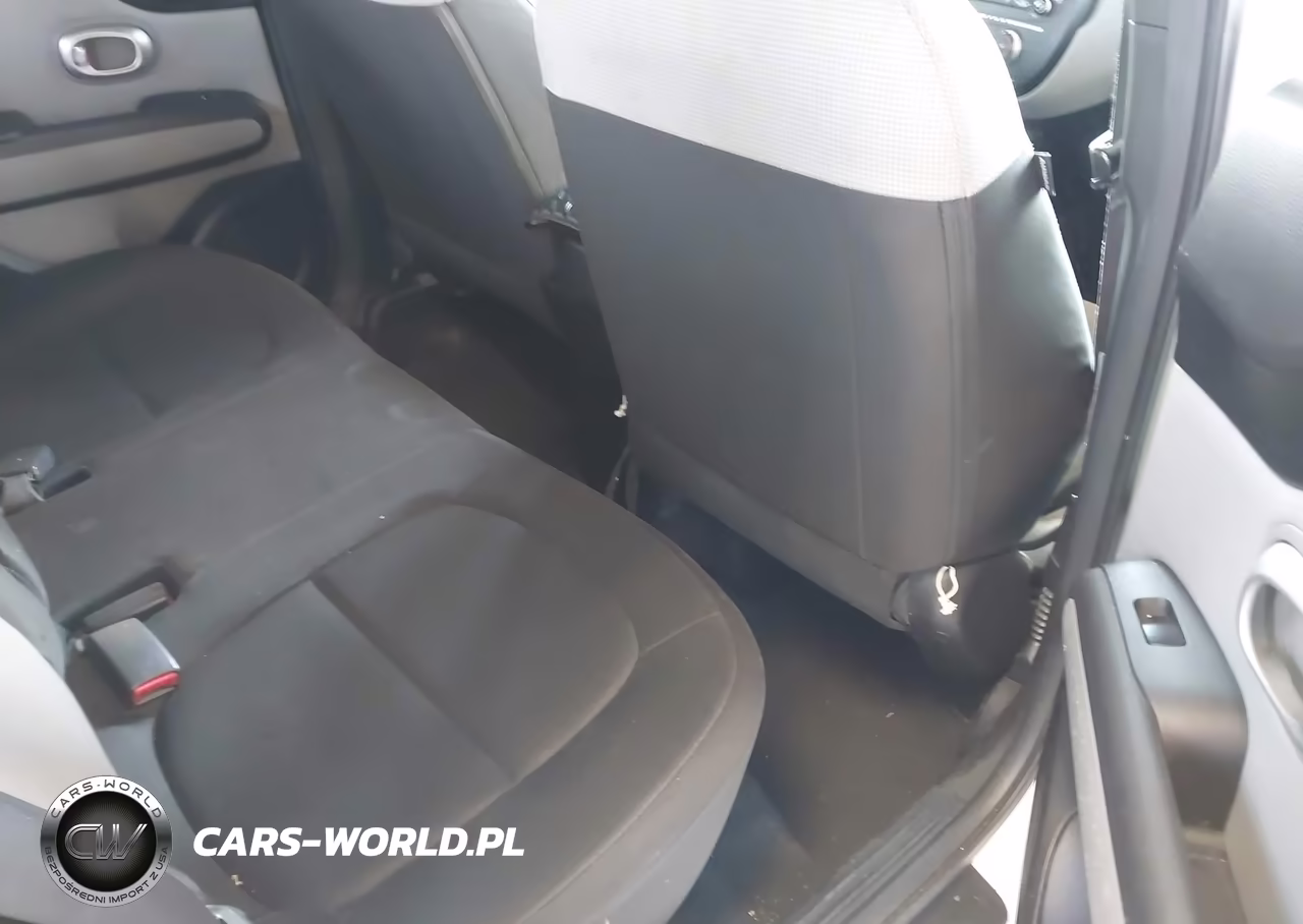 2016 Kia Soul VIN:KNDJN2A21G7828755 - 8